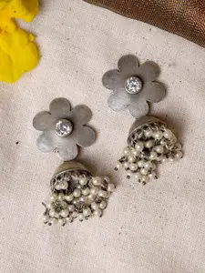 TEEJH Silver-Toned & Off White Floral Jhumkas Earrings