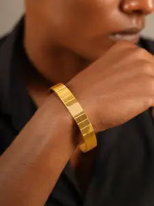 The Roadster Lifestyle Co Men Gold-Toned Handcrafted Cuff Bracelet