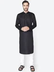 NAMASKAR Men Black Cotton Linen Solid Kurta