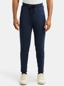 Jockey Combed Cotton Rich Slim Fit Jogger with Zipper Pockets-AM71
