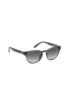 GUESS GUESS Men Grey Lens & Steel-Toned Oval Sunglasses with UV Protected Lens