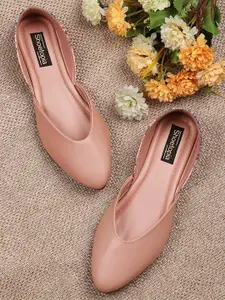 Shoetopia Women Peach-Coloured Printed Ballerinas Flats