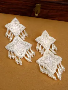 Crunchy Fashion White Contemporary Studs Earrings
