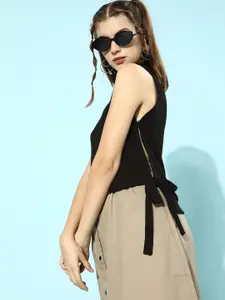 KASSUALLY Stylish Black Solid Knitted Shrug