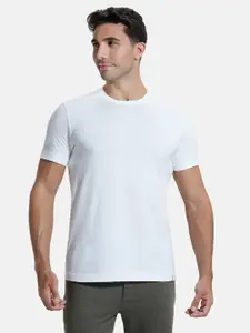 Jockey Men White Raw Edge T-shirt