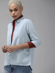 The Roadster Lifestyle Co Women Indigo Solid Slim Collared Casual Shirt