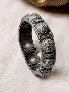 TEEJH Oxidised Silver-Plated Bangle