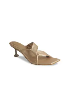 Bowtoes Gold-Toned Kitten Sandals
