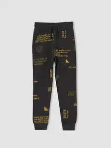DeFacto Boys Charcoal Grey & Yellow Slim Fit Typography Printed Joggers