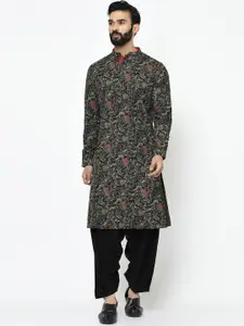 KISAH Men Kantha Printed Regular Fit Kurta