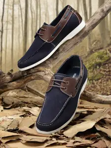 The Roadster Lifestyle Co Men Navy Blue & Coffee Brown Colourblocked Boat Shoes