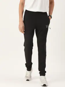 Sports52 wear Men Mid-Rise Slim Fit Rapid-Dry Textured Track Pants