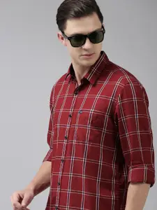 Arrow Sport Men Rust Red & White Slim Fit Checked Pure Cotton Casual Shirt