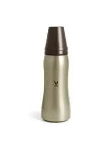 Vaya Brown & Beige Solid Graphite Vacuum Insulated Flask With Gulper Lid Cups 900 Ml