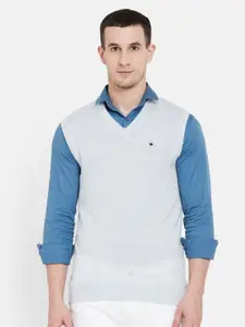 Duke Men Grey Solid V-neck Sweater Vest