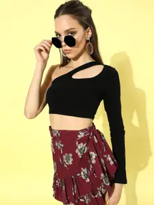 Cation Woman Charming Maroon Printed Top with Skirt