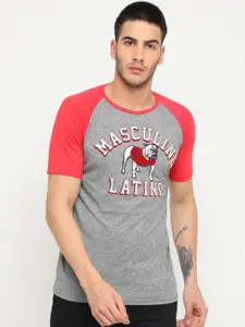 Masculino Latino Men Grey & Pink Typography Printed T-shirt