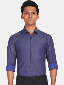 Arrow Men Purple Slim Fit Opaque Pure Cotton Formal Shirt