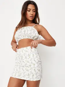 Missguided Women White ditsy floral print denim mini skirt