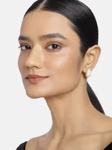 Estele Women Rose Gold & White Contemporary Studs Earrings