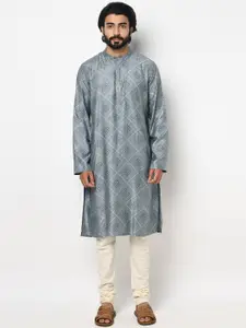 Fabindia Men Grey Geometric Thread Work Kurta