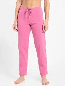 Jockey Women Pink Solid Slim Fit Lounge Pants 1301