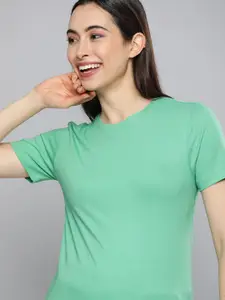 M&H Easy Women Green Longline T-shirt