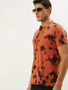 Flying Machine Men Red & Black Tie and Dye Polo Collar T-shirt