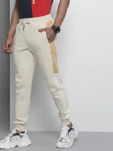 Tommy Hilfiger Tommy Hilfiger Men Beige Solid Straight Fit Joggers with Colourblocked Detail