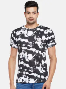 SF JEANS by Pantaloons Men Black  White Abstract Printed Slim Fit Cotton Pure Cotton T-shirt