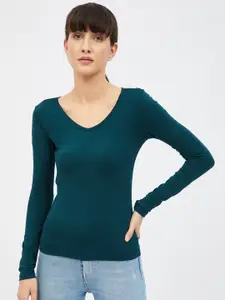 Harpa Green Fitted Top