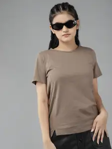 UTH by Roadster Girls Olive Green Solid Pure Cotton T-shirt