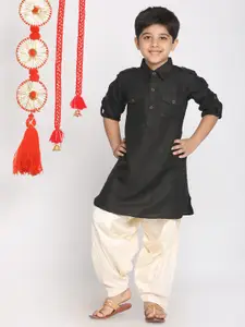VASTRAMAY Boys Black & Cream-Coloured Solid Regular Kurta with Salwar