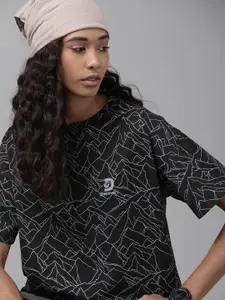 Roadster Women Black & Grey Printed T-shirt