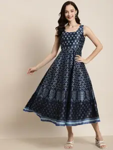 Shae by SASSAFRAS Navy Blue & Blue Floral Maxi Dress