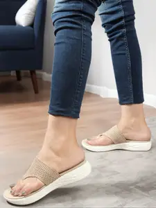 Carlton London sports Carlton London Women Beige Rubber Sliders