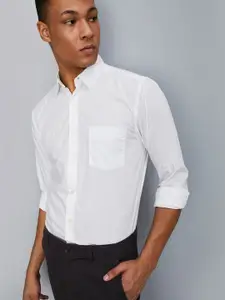 max Men White Slim Fit Opaque Casual Shirt