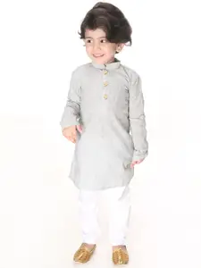 VASTRAMAY Boys Grey Solid Regular Pure Cotton Kurta with Pyjamas