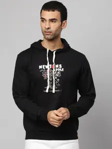Campus Sutra Men Black Printed Hooded Cotton Sweatshirt
