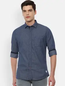 VAN HEUSEN DENIM LABS Men Blue Opaque Printed Casual Shirt