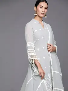 Libas Women Grey & White Floral Embroidered High Slit Kurta with Skirt & Dupatta