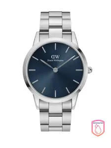 Daniel Wellington Iconic Link Artic Men Dial Blue 40mm Round Analogue Watch - DW00100448