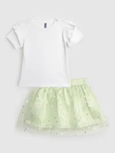 YK Infant Girls White & Green Solid Top with Skirt