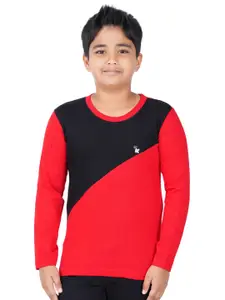 Kiddeo Boys Black & Red Colourblocked Slim Fit T-shirt
