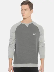 Steenbok Men Grey Melange Colourblocked Sweatshirt