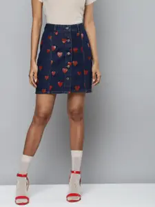 SASSAFRAS Women Navy Blue & Red Heart Print Mini Skirt