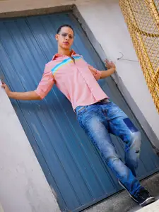 The Indian Garage Co Men Peach-Coloured Slim Fit Striped Casual Shirt