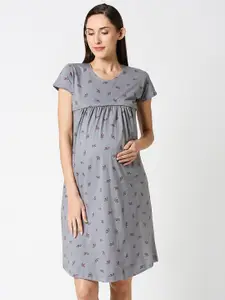 AV2 Women Grey & Red Floral Printed Maternity Pure Cotton Nightdress