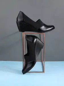 Metro Black Solid Pumps Heels
