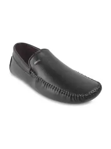 Mochi Men Black Textured Leather Driving Shoes